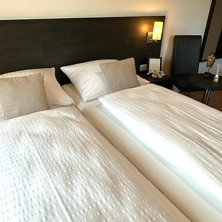 Hotel Am Ludwigskanal ヴェンデルシュタイン エクステリア 写真