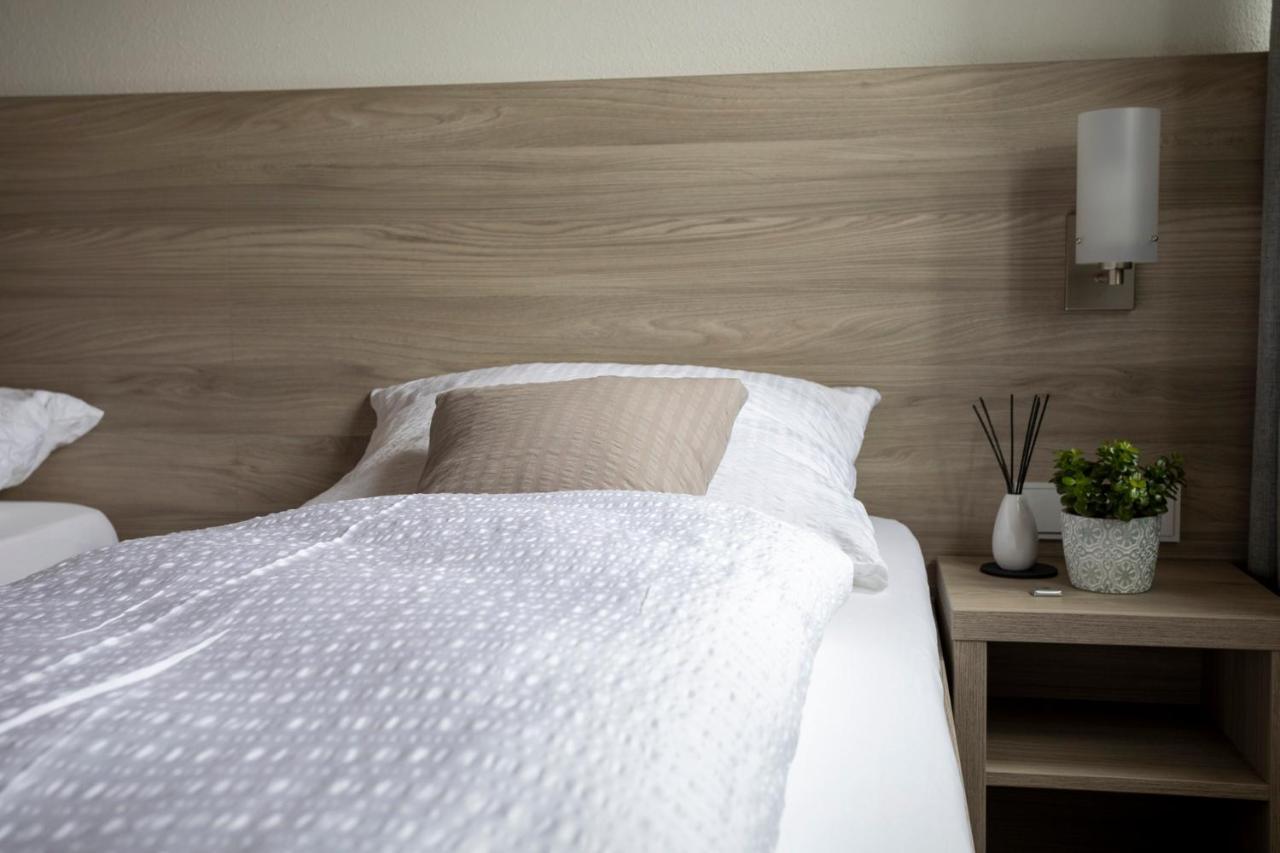 Hotel Am Ludwigskanal ヴェンデルシュタイン エクステリア 写真